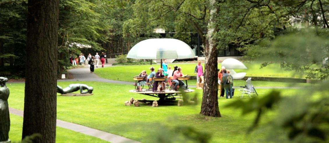 Zwoele zomeravonden; 50 jaar beeldentuin, 2011