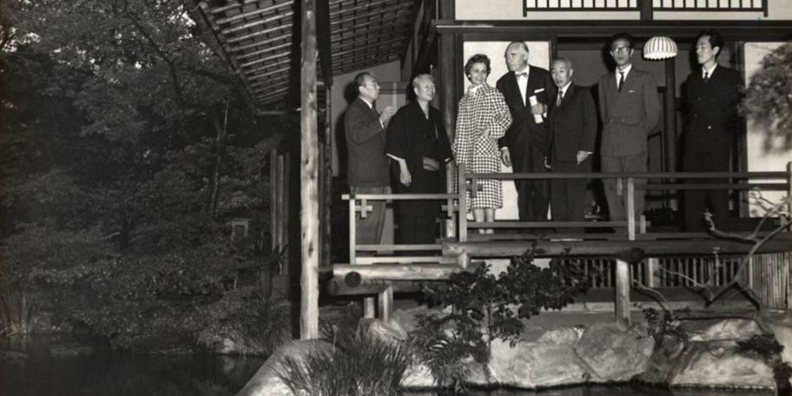 Bezoek aan Japan vanwege een bruikleententoonstelling, 1959