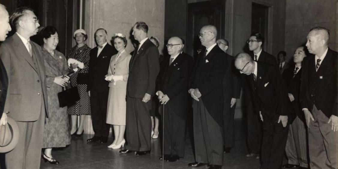 Bezoek aan Japan vanwege een bruikleententoonstelling, 1959