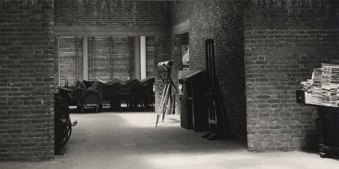 Sculpture gallery under construction, 1952