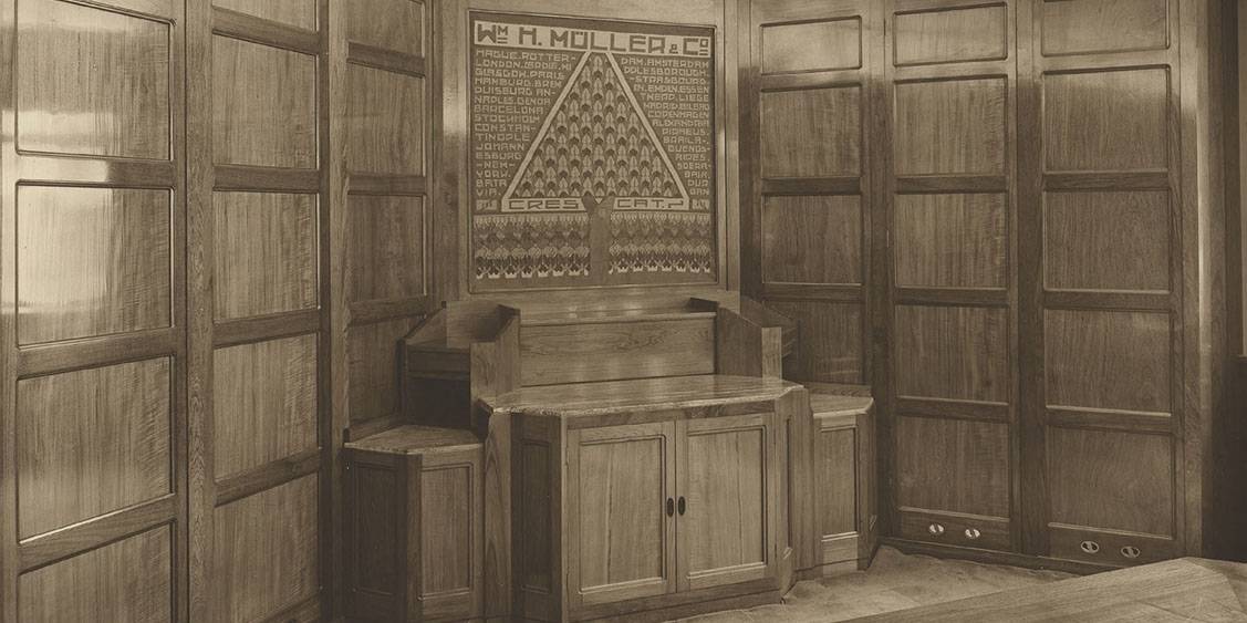 H.P. Berlage, Holland House, circa 1916