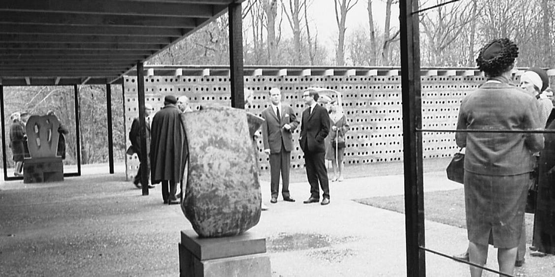 Tentoonstelling Barbara Hepworth, Rietveldpaviljoen 1965