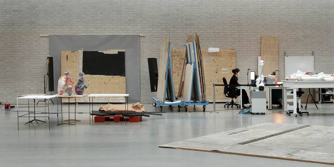 Tentoonstellingsoverzicht 'Inside installations', 2006