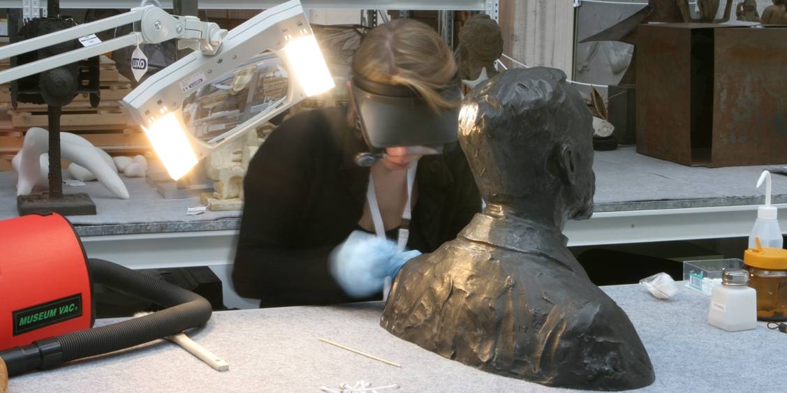 Tentoonstellingsoverzicht 'To clean or not to clean', 2009