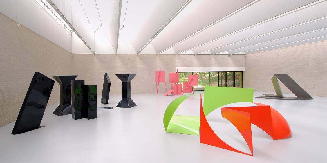 Tentoonstellingsoverzicht 'Verlangen naar de tuin – beelden uit het depot', 2007